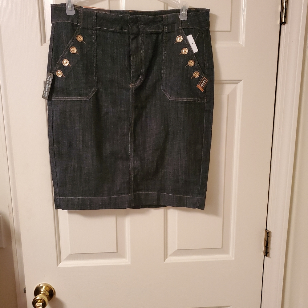 Skirt